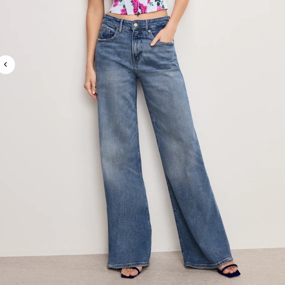 Good American Good Ease Relaxed *NWT* - Picture 1 of 5